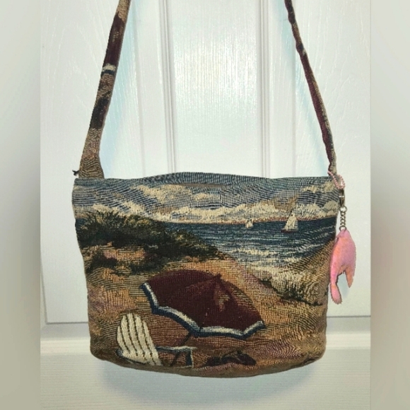 Purse Beach Themed - Picture 1 of 13